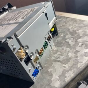 Alternative view of Mercedes W212 NAVI COMAND NTG A2129008304 HEADUNIT