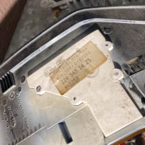 Mercedes W124 Tacho Benzin Drehzahlmesser Borduhr 1245431425 – Bild 3