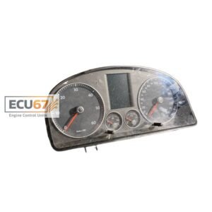 VW Touran 2.0 TDI Tacho Kombiinstrument 1T0920873E