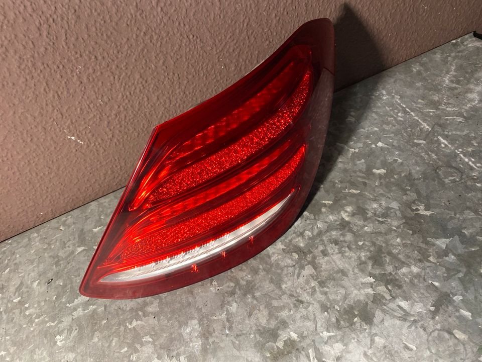 TOP ) Mercedes W213 Limo Rückleuchte Star Dust links A2139067800 – Bild 2