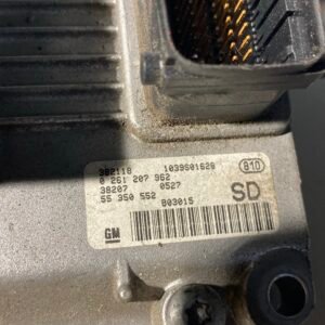 Alternative view of OPEL CORSA C 1.0 Motorsteuergerät 0261207962 55350552